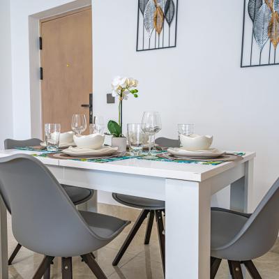 Bel appartement 2 chambres dans résidence verdoyante
