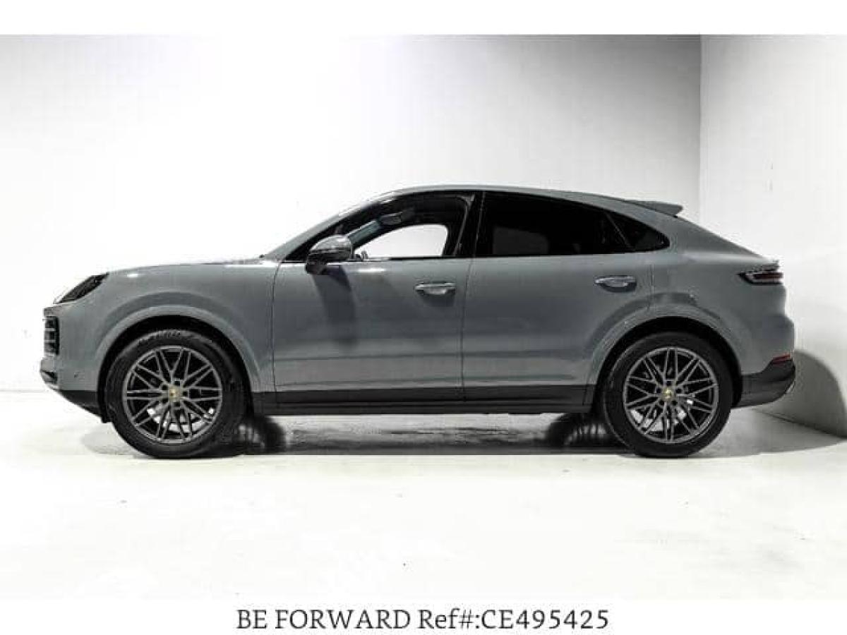 Porsche Cayenne 2025 - quasi neuve, turbo